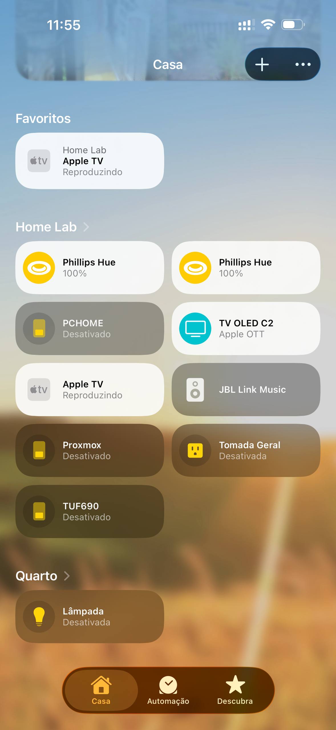 App Casa do iPhone com dispositivos Homebridge: PCHOME, Proxmox, Tomada Geral e TUF690